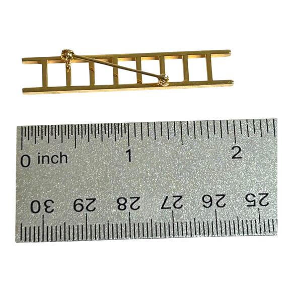 Vintage Small Ladder Gold Tone Pin - Picture 4 of 4